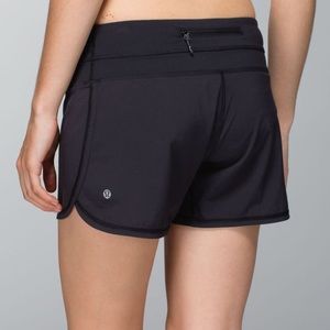 🍋 Lululemon Groovy Run Shorts